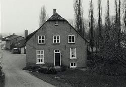 De Boerderij van Bastiaan en Heiltje aan het Kerkeinde 34 te Sleeuwijk